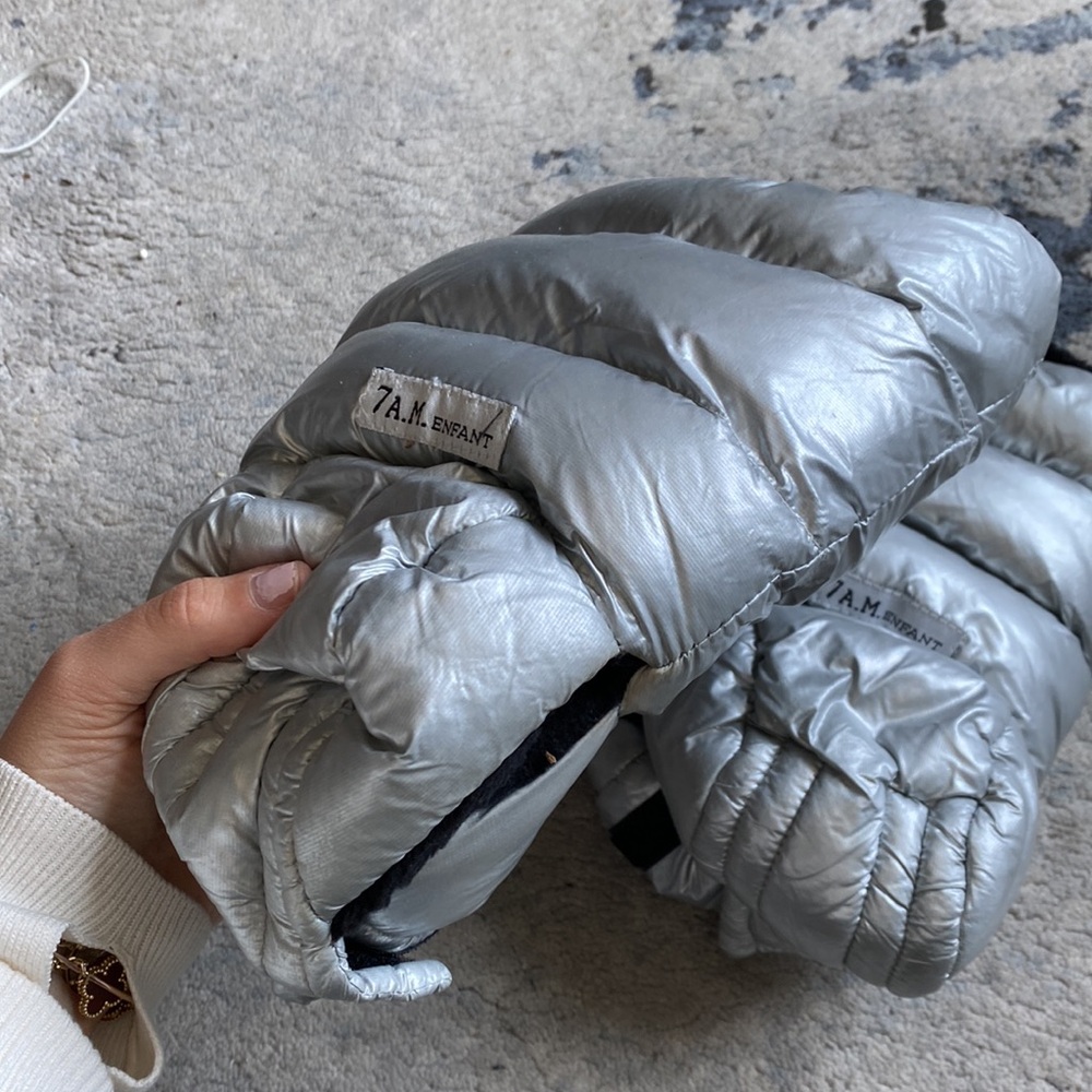 Silver Mittens - Picture 2 of 3